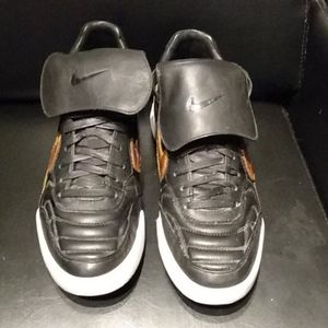 NIKE TIEMPO PREMIER